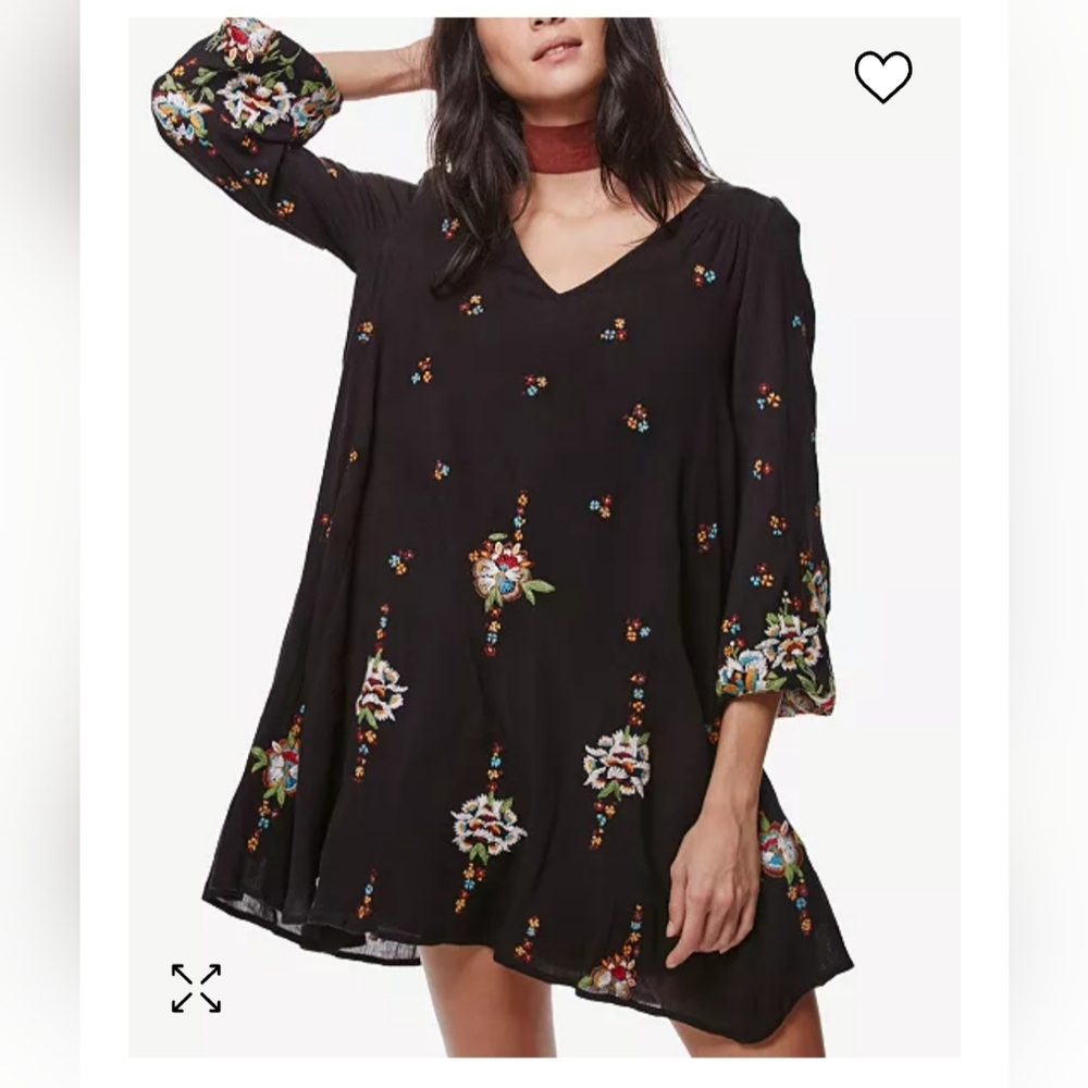 Free People NWT Black Floral Embroidery Boho Cottagecore Resort Mini dress sz‎ S